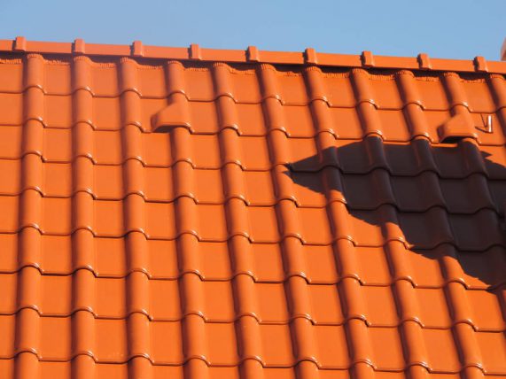 Keramická strešná krytina Röben monza plus medená engoba - realizácia strechy detail