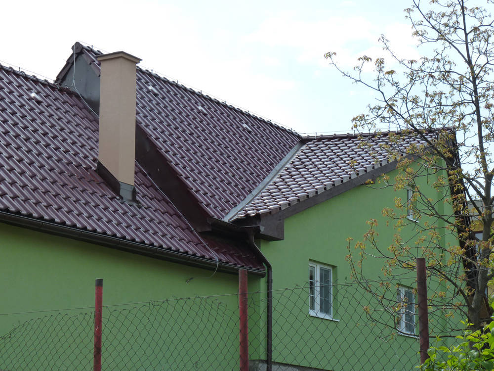 Keramická strešná krytina Röben piemont trentino glazúra - realizácia strechy