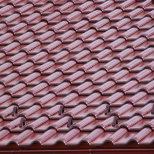 Keramická strešná krytina Röben monza plustrentino glazúra - realizácia strechy - detail